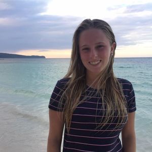 Meet your Posher, Amelie